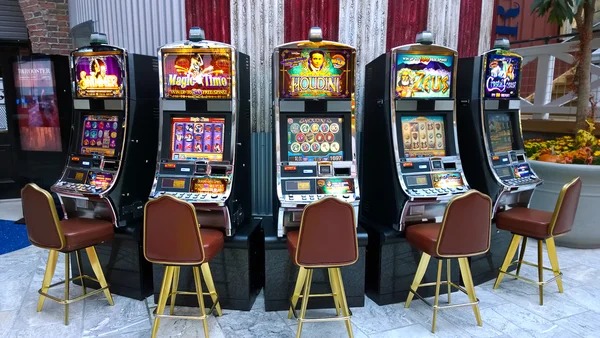 sin88 roulette table on mobile showing spinning wheel and betting layout with player balance